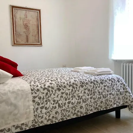 Temporary House De' Giudei Appartamento
